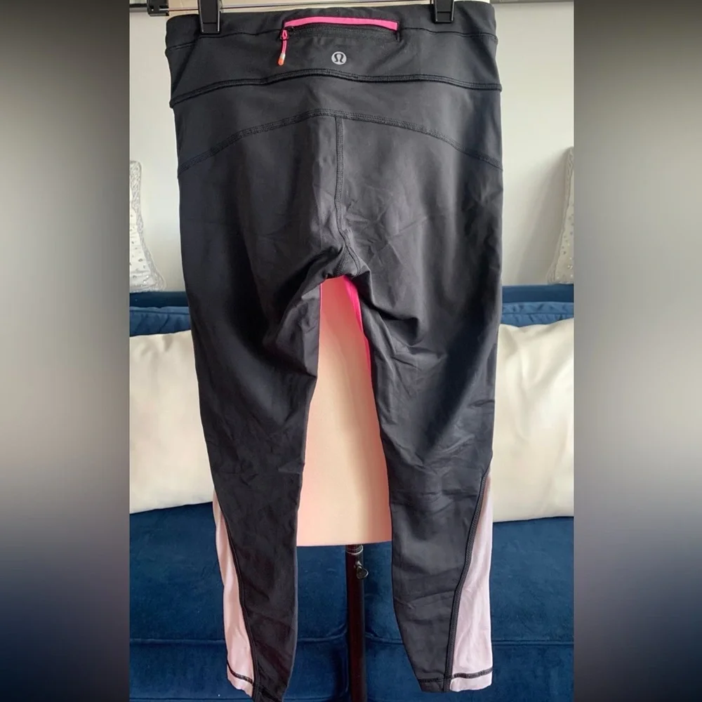 Lululemon Run Pace Leggings - Picture 7 of 8